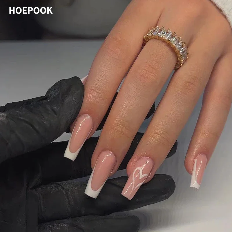 Guia Completo: Como Fazer Unha com Inicial Perfeita em Casa