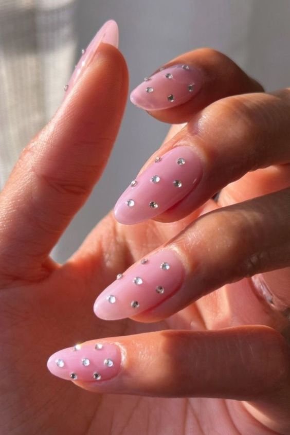 como fazer strass da unha durar mais