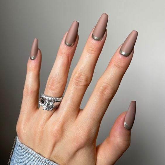 Unhas compridas naturais