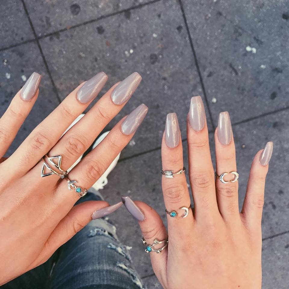 Unhas compridas naturais