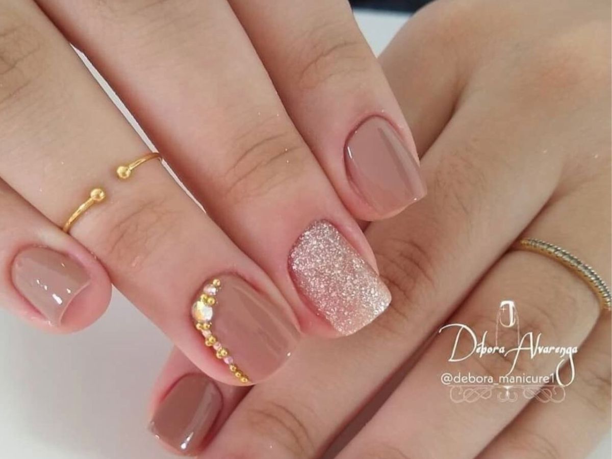 Guia Completo de Cuidados para Manter Suas Unhas Curtas Impecáveis