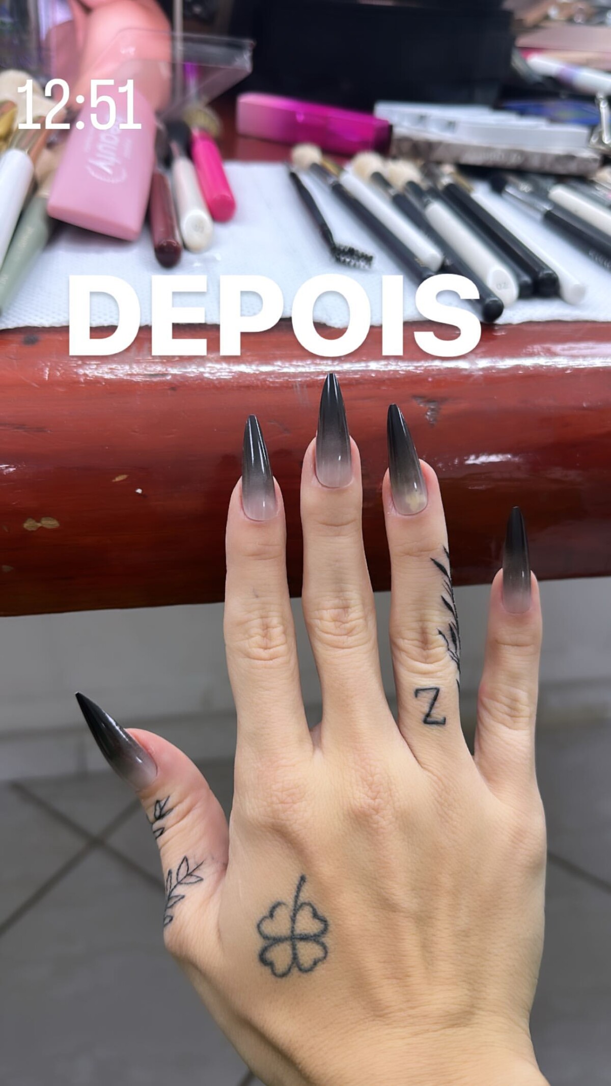 unhas quadradas virginia