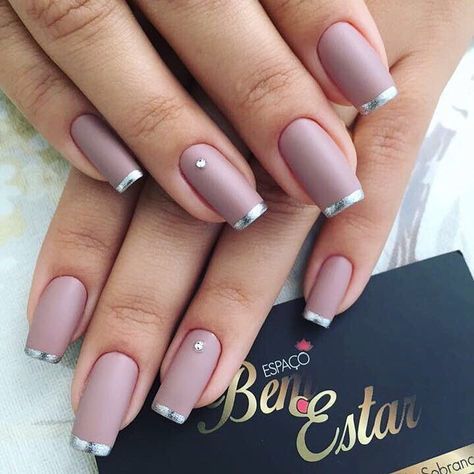 Unha de criança com glitter