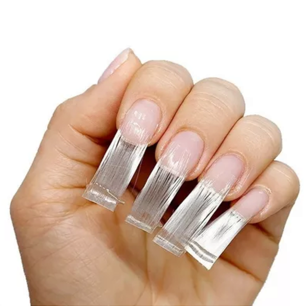 Unhas de Fibra de Vidro vs. Unhas em Gel: Qual a Melhor Escolha?