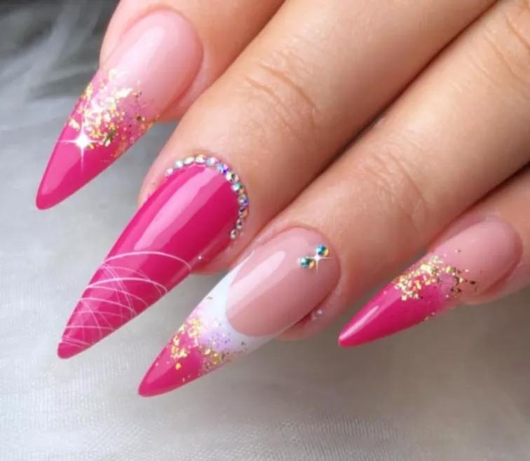 unha de fibra rosa chá decorada