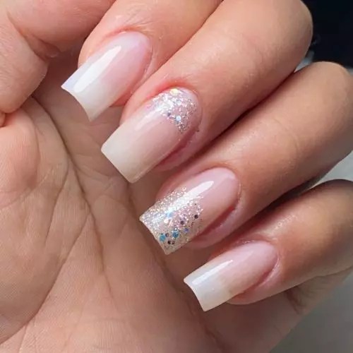 unha de fibra natural delicada