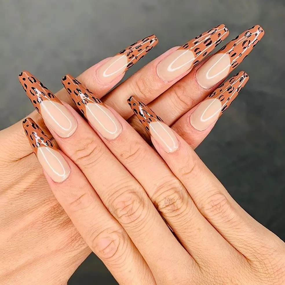 unha de fibra natural resistente