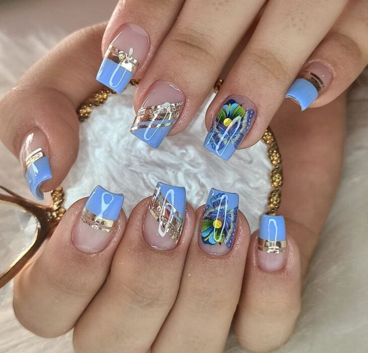 unha azul bebê gel