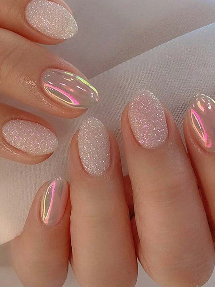 unha de gel com glitter