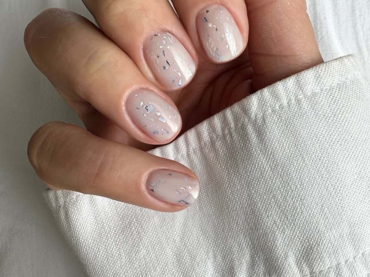 Banho de Gel em Unhas Roídas: É Possível?