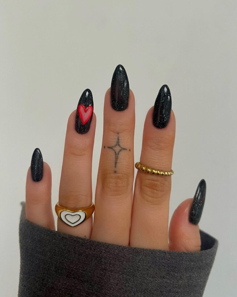 erros comuns ao fazer unha de gel com glitter delicado