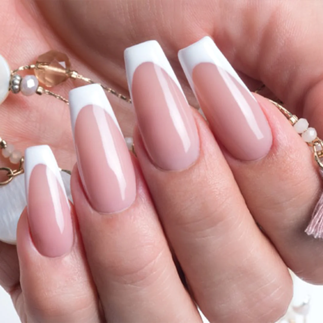 unha de gel decorada francesinha nude