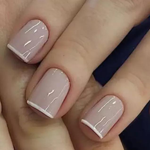 unha de gel nude vs unha de porcelana nude qual escolher