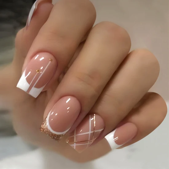 unha de gel dourada para ano novo