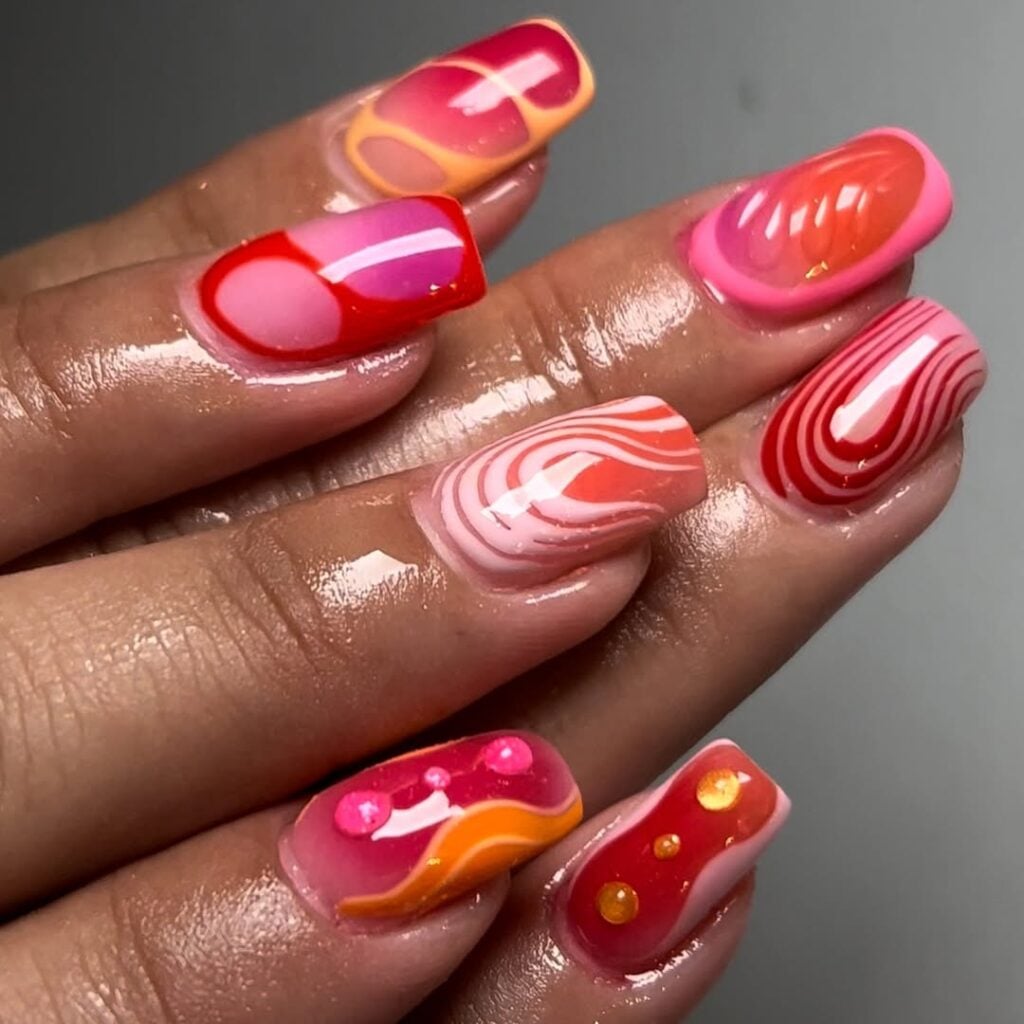 unha de gel amendoada