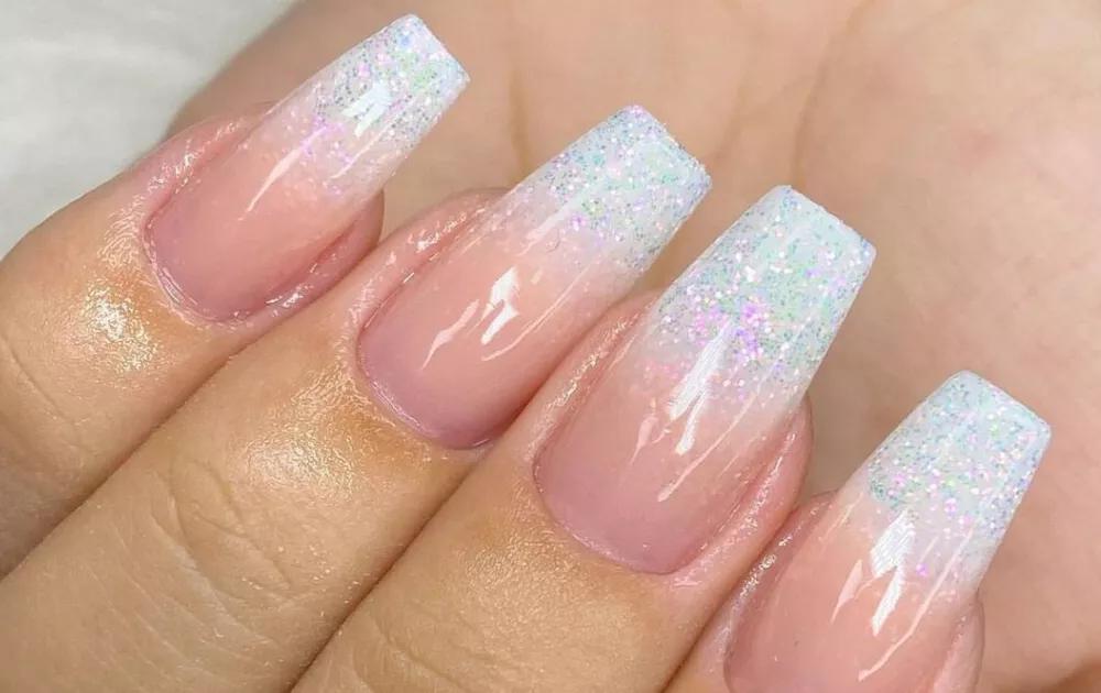 Unhas de Gel vs. Unhas de Fibra: Qual a Melhor Opção para Você?