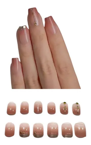 Micro Francesinha: O Detalhe Minimalista que Transforma Suas Unhas