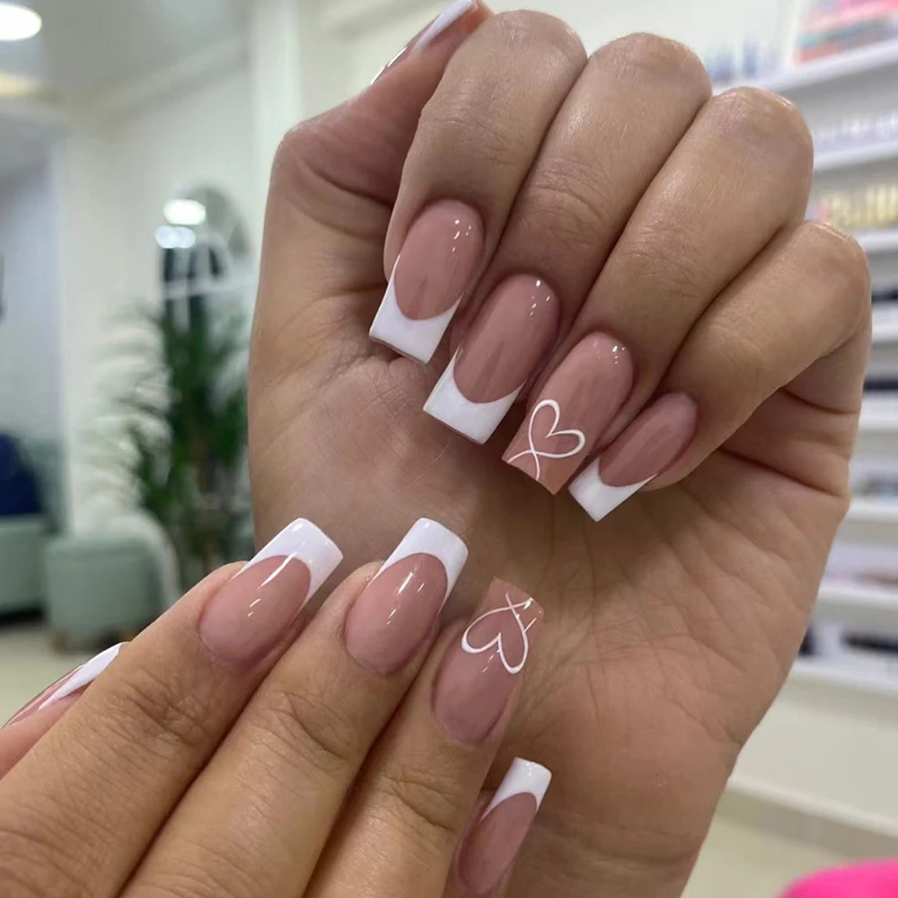 unha de gel quadrada curta francesinha decorada