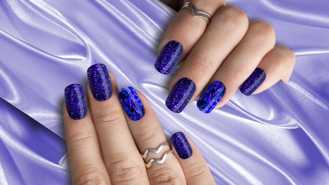 5 ideias de títulos:
1. Unhas de Gel Roxas com Glitter: Tendências e Inspirações
2. Como Criar Unhas de Gel Roxas com Efeito Glitter Perfeito
3. Guia Completo: Estilos e Aplicações de Unhas Roxas com Glitter
4. Unhas de Gel Roxas: Do Lilás Delicado ao Roxo Luxuoso com Glitter
5. Dicas Essenciais para Unhas de Gel Roxas com Glitter Duradouras