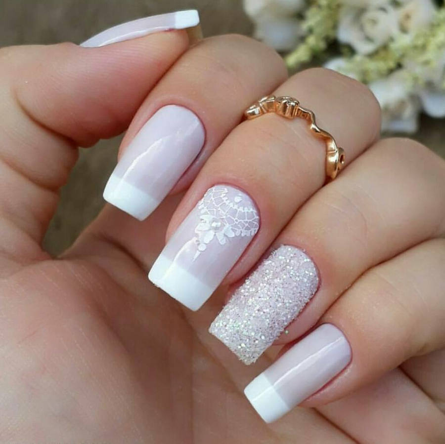 unha de noiva com glitter prata