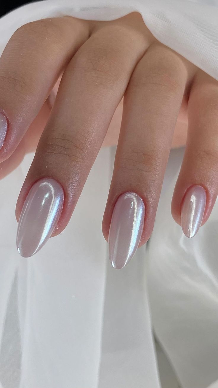 unha de noiva nude leitoso