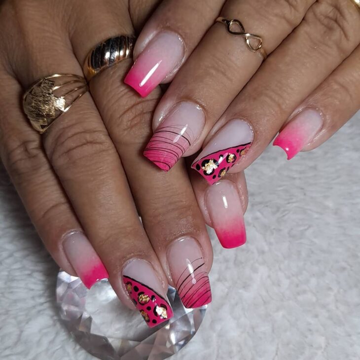 unha de oncinha rosa