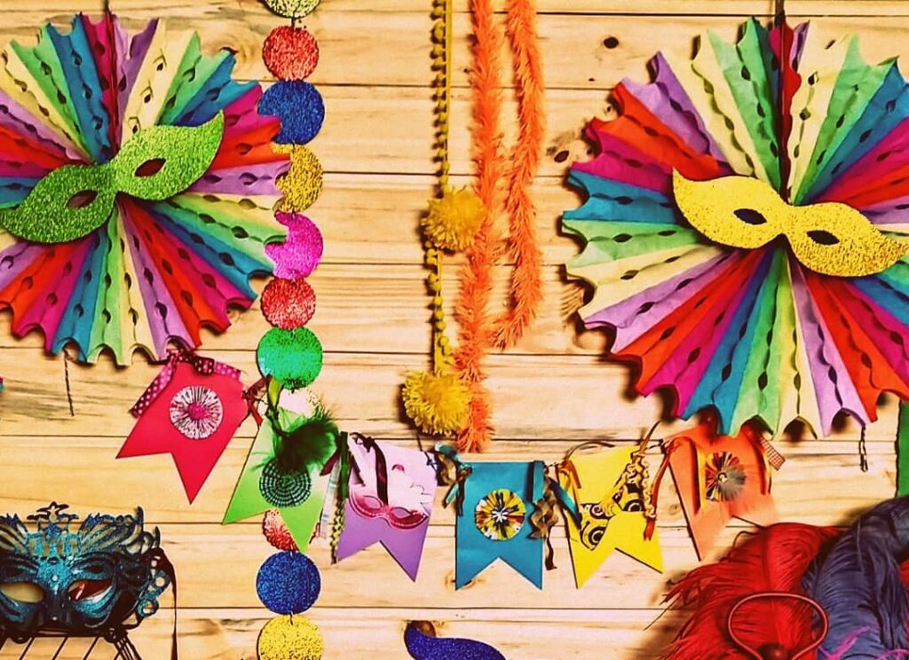 materiais baratos para fazer unha de papel