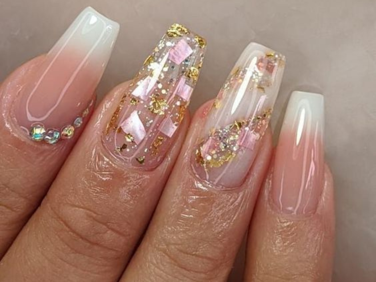 Onde Encontrar as Melhores Ideias de Nail Art para o Réveillon 2026