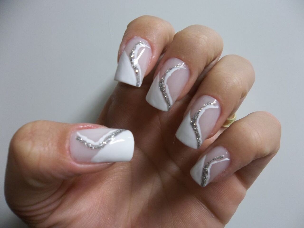 quanto custa fazer unhas decoradas para o natal