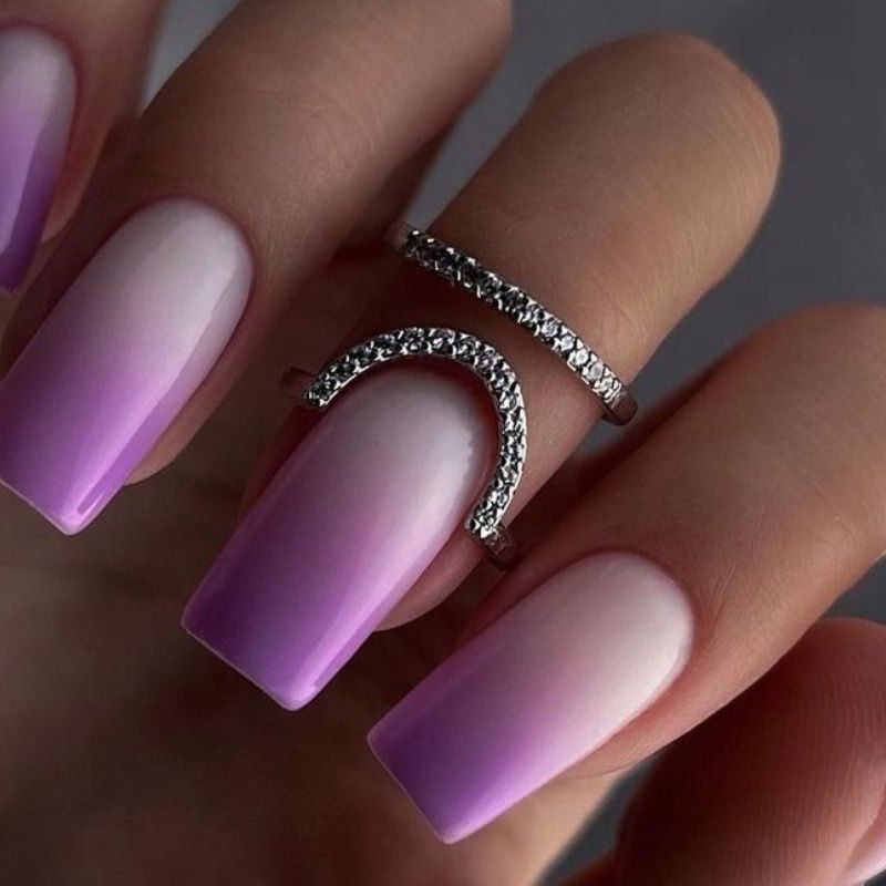 Do Clássico ao Moderno: Reinvente Suas Unhas com Francesinhas e Aplicações