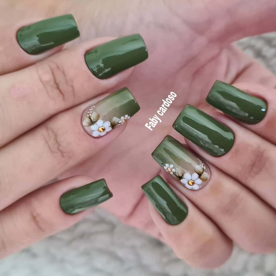 quanto custa fazer unhas decoradas verde militar