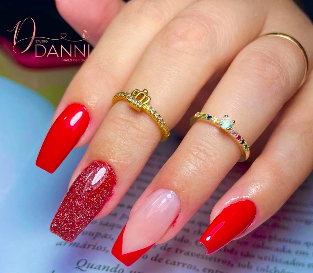 Unhas Vermelhas Decoradas Francesinha