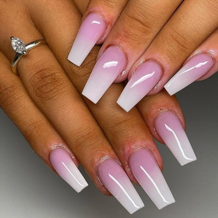 quanto custa fazer unha degradê rosa e branco no salão