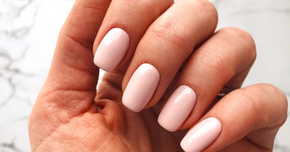 Como a Alimentação Afeta a Saúde das Unhas: Guia Completo