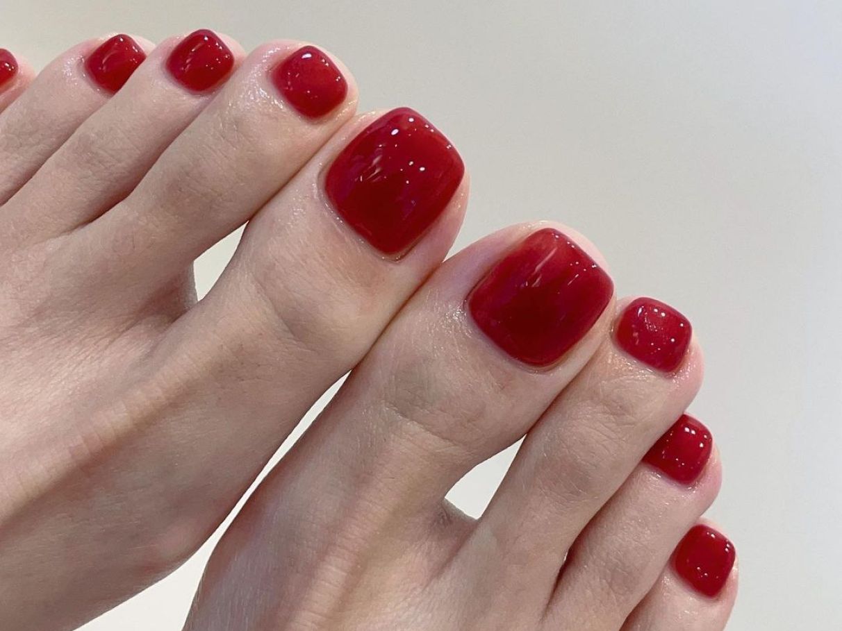 Francesinha Reversa com Brilho: A Tendência que Vai Transformar Seus Pés