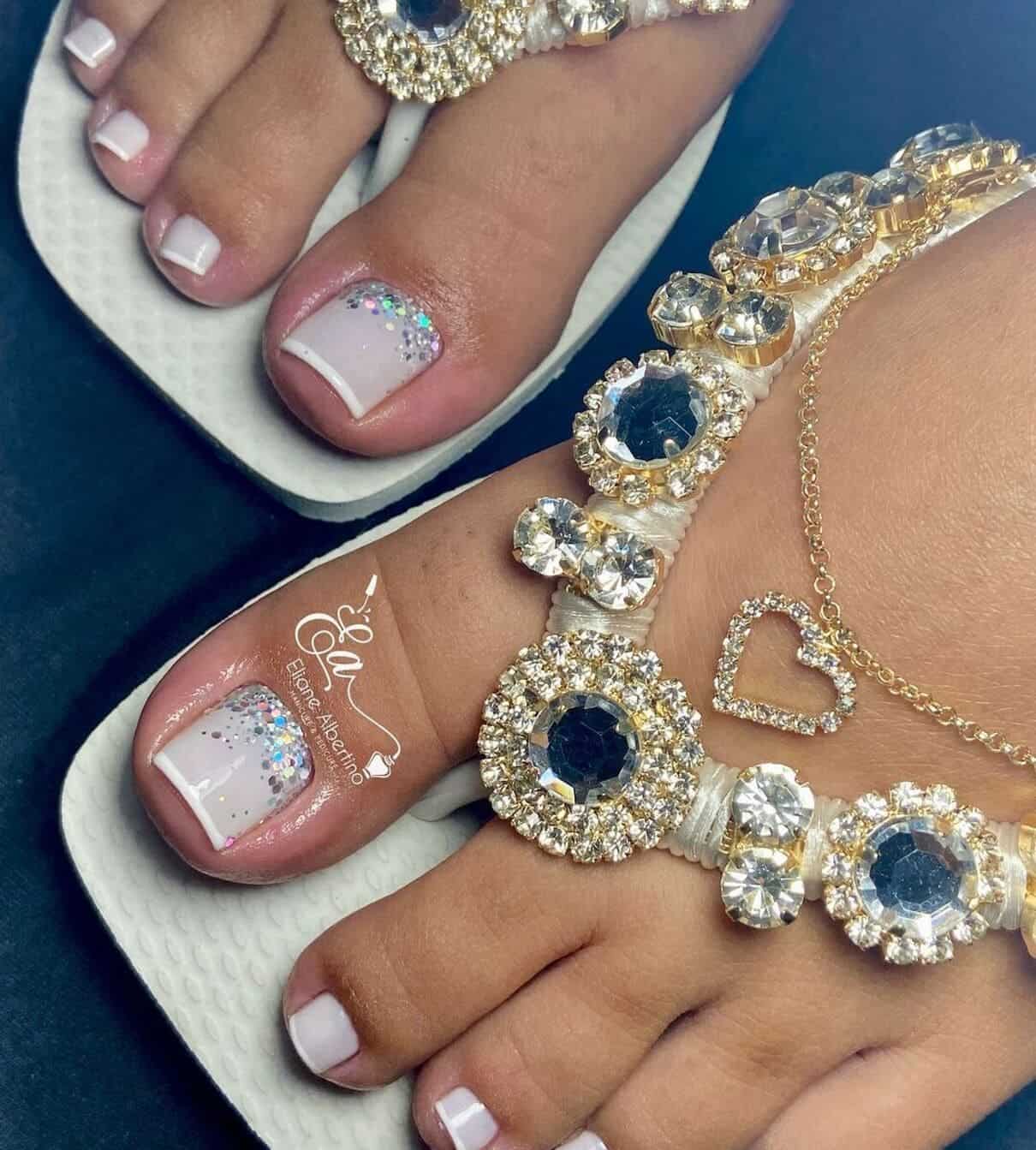 Dicas de manutenção para manter sua pedicure francesinha impecável por mais tempo