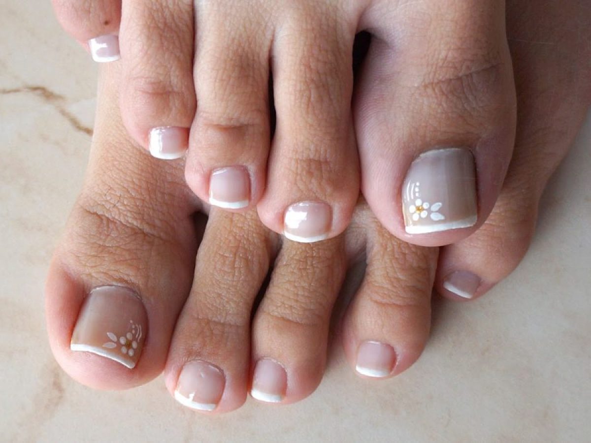 Dicas de manutenção para manter sua pedicure francesinha impecável por mais tempo