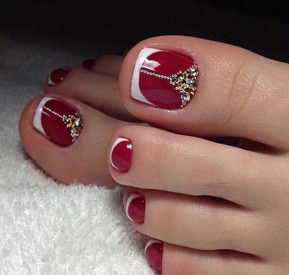 inspiração unha do pé vermelha com francesinha branca