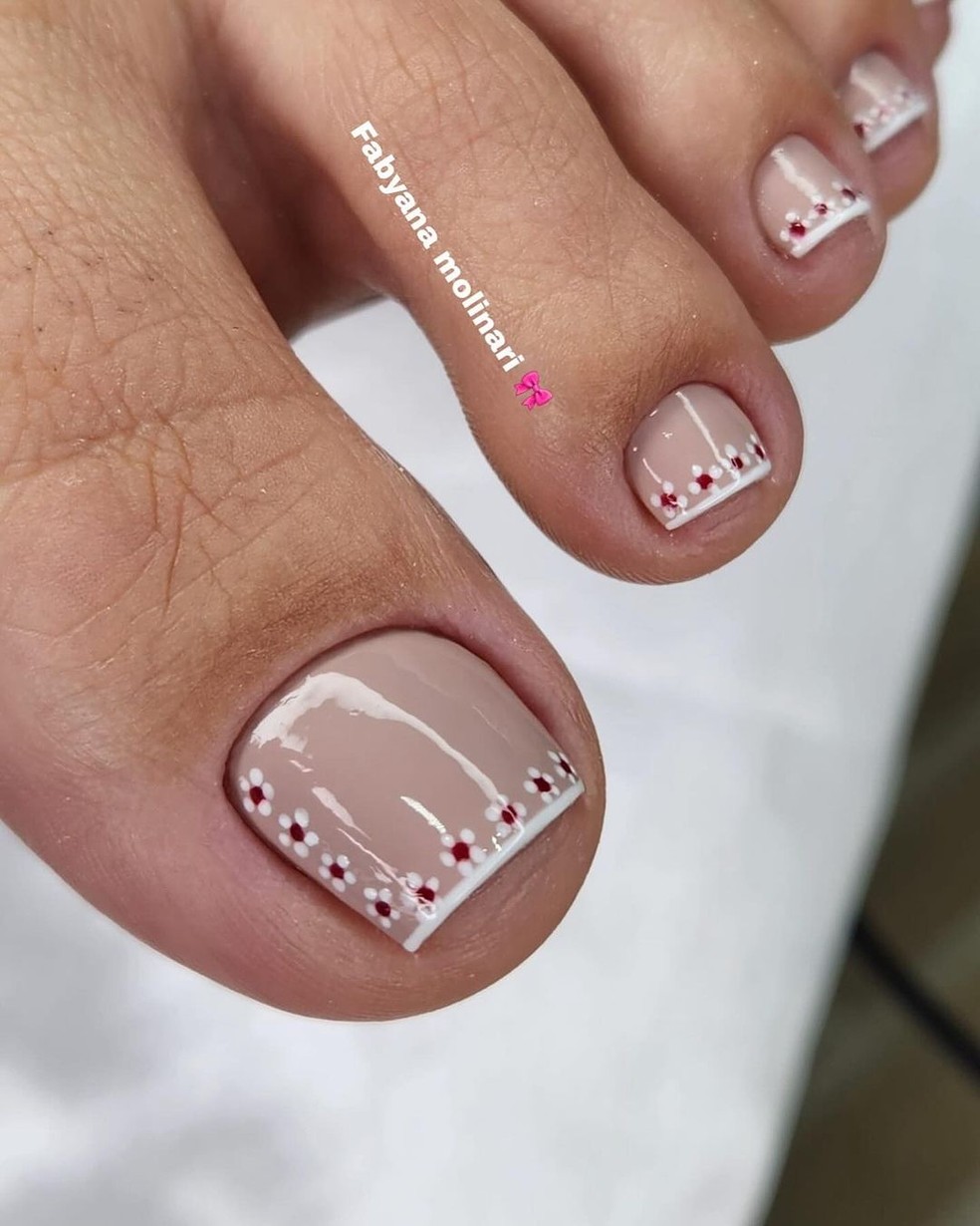 unhas decoradas pés 2026