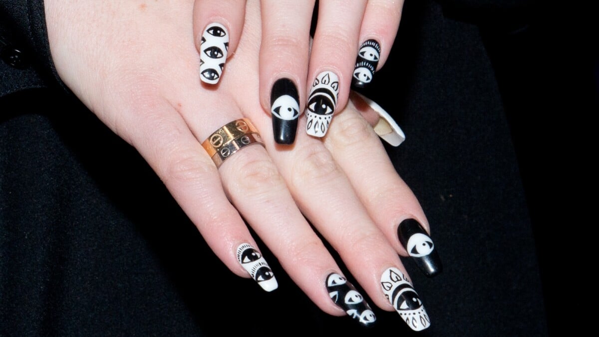 unha em gel bailarina