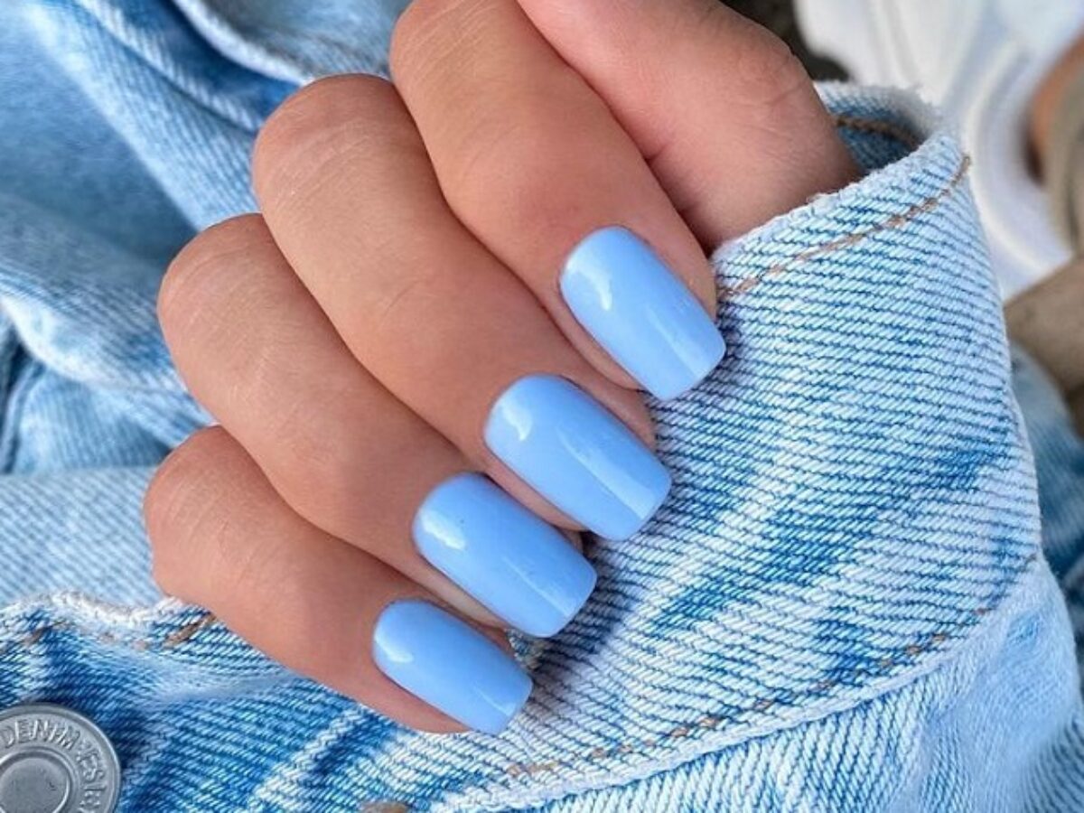 inspiração unha em gel decorada azul bebê