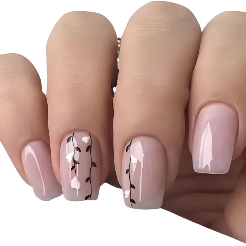 Unhas em gel nude formato amendoado
