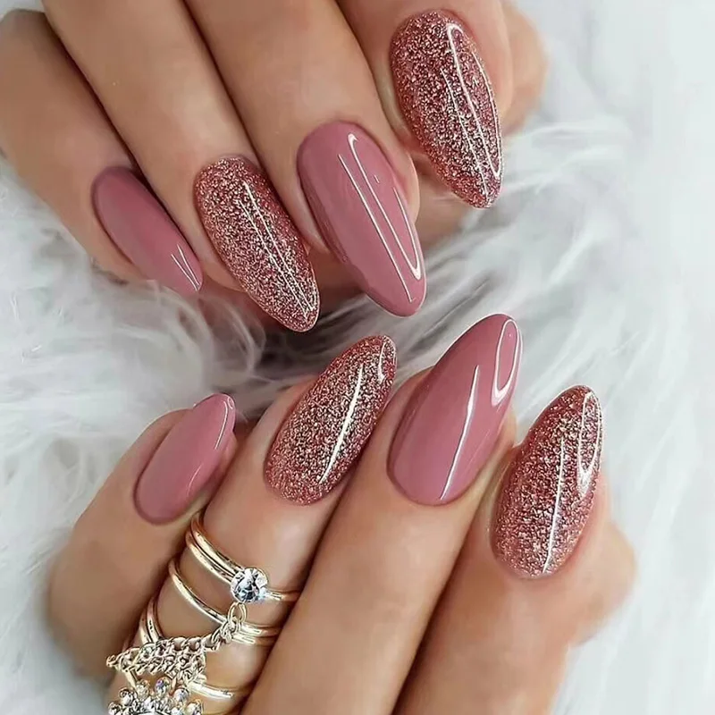 detalhes em glitter e brilho