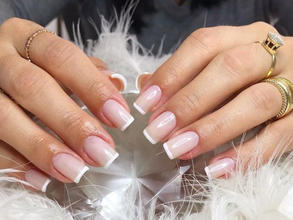 Esmaltes em Gel para Francesinha: Marcas e Dicas de Aplicação