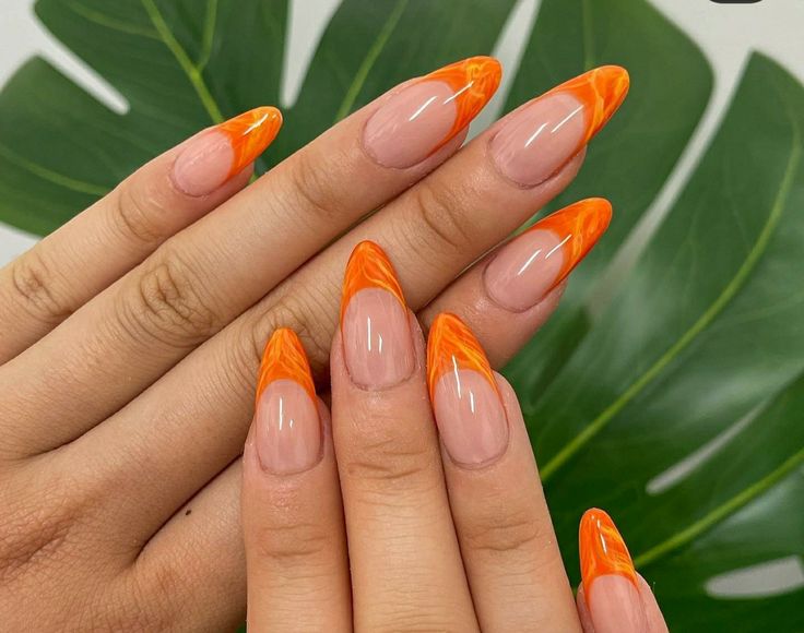 unha de gel laranja neon