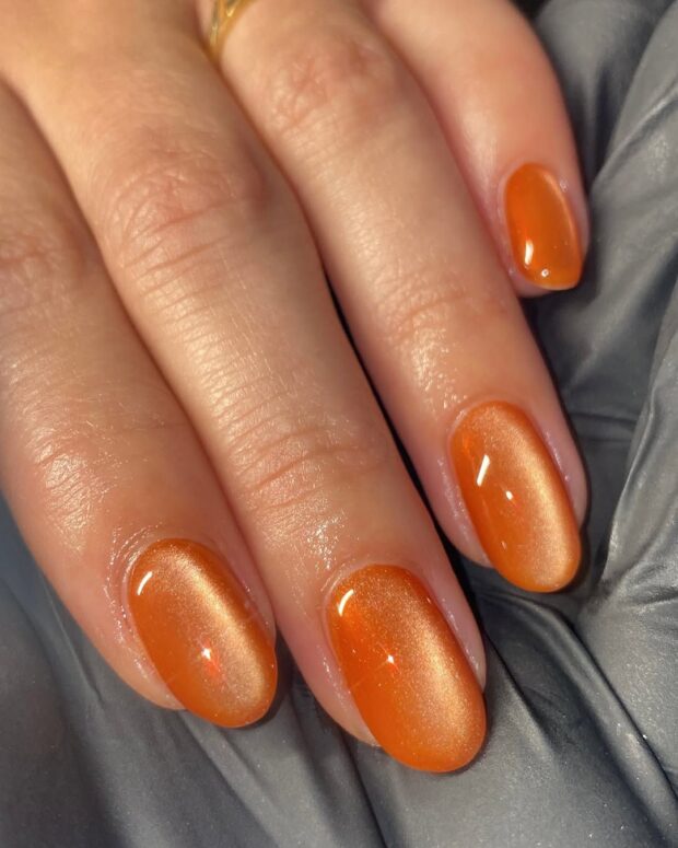 unha de gel laranja neon