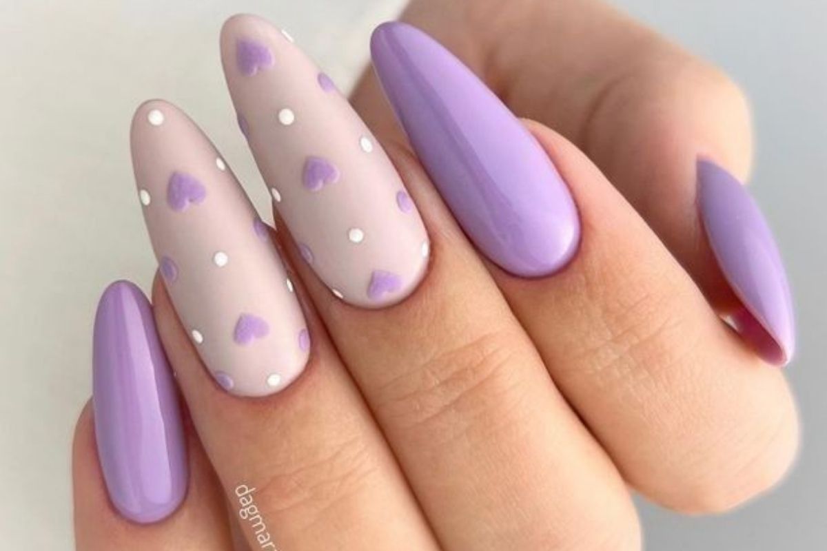 5 ideias de títulos:
1. Unhas em Gel Lilás: Tendências e Inspirações para 2024
2. Descubra os Estilos Mais Populares de Unhas Lilás
3. Como Fazer Unhas em Gel Lilás em Casa: Guia Completo
4. Unhas Lilás Encapsuladas: O Guia Definitivo
5. Francesinha Lilás: A Nova Tendência em Unhas Decoradas