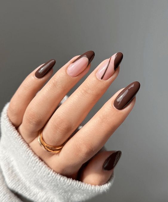 5 ideias de títulos:
1. Unhas em Gel Marrom Claro: O Guia Completo para a Tendência