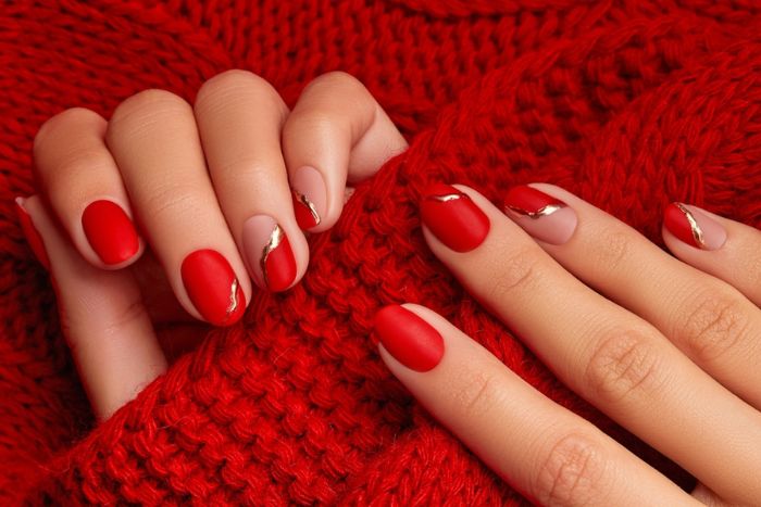 unhas com glitter para o natal