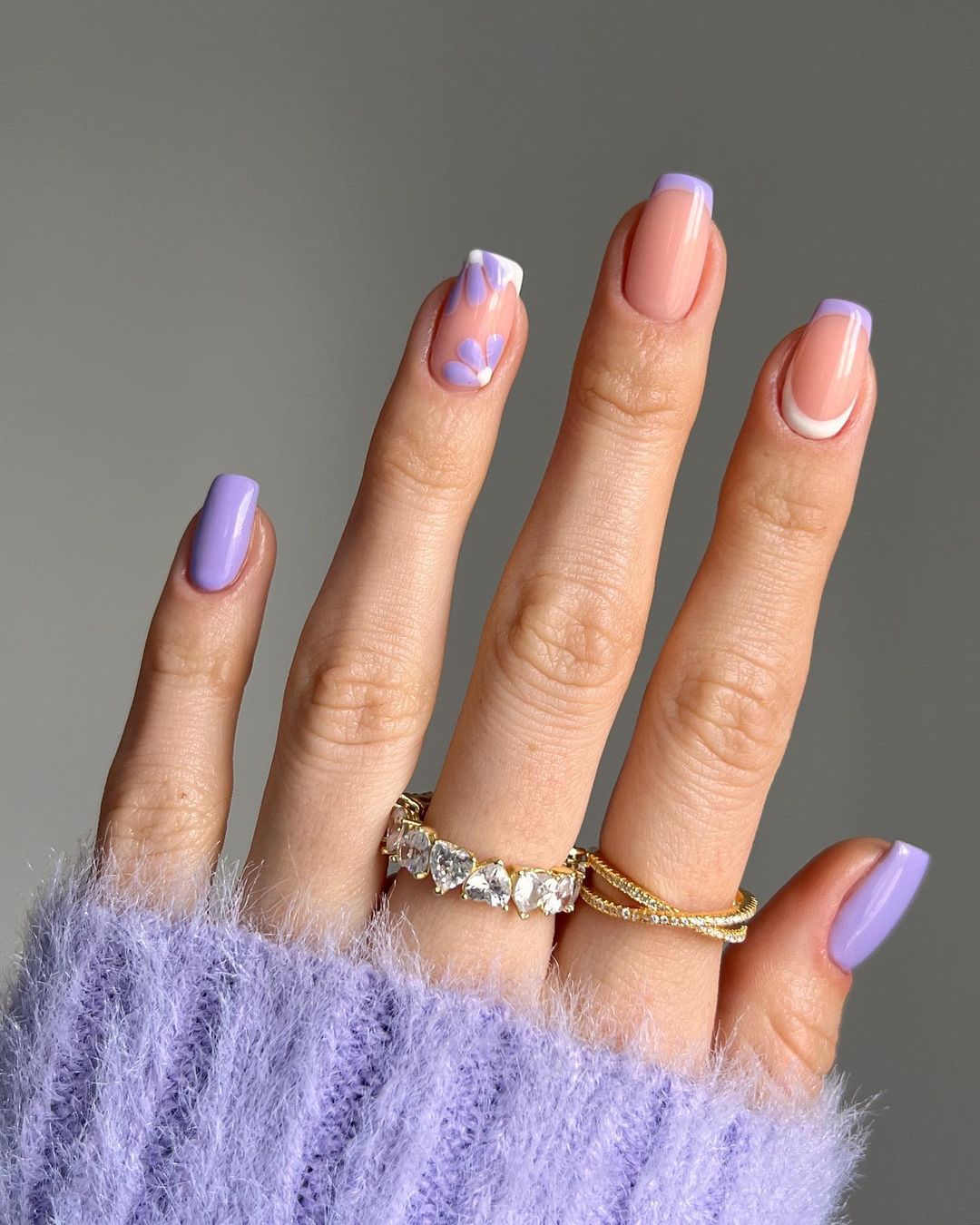 unha em gel quadrada rosa com nail art